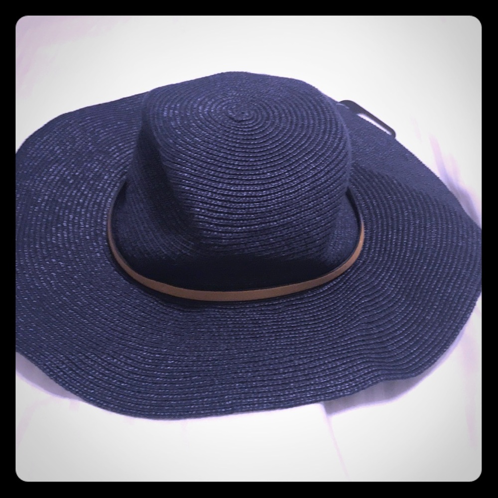 Navy blue sun hat